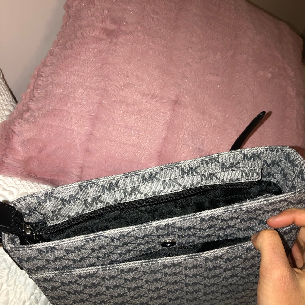 Michael Kors crossbody bag